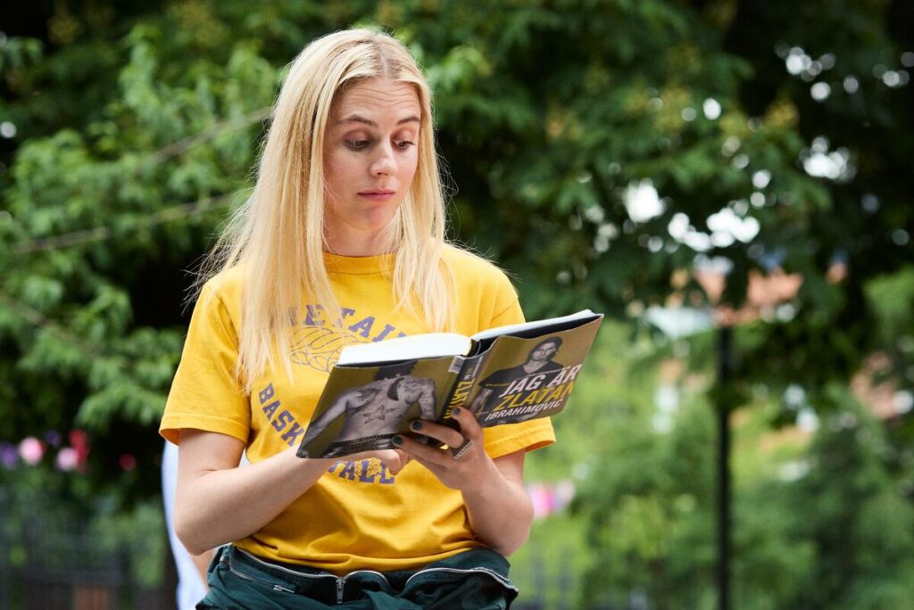 Diary of a ditched girl