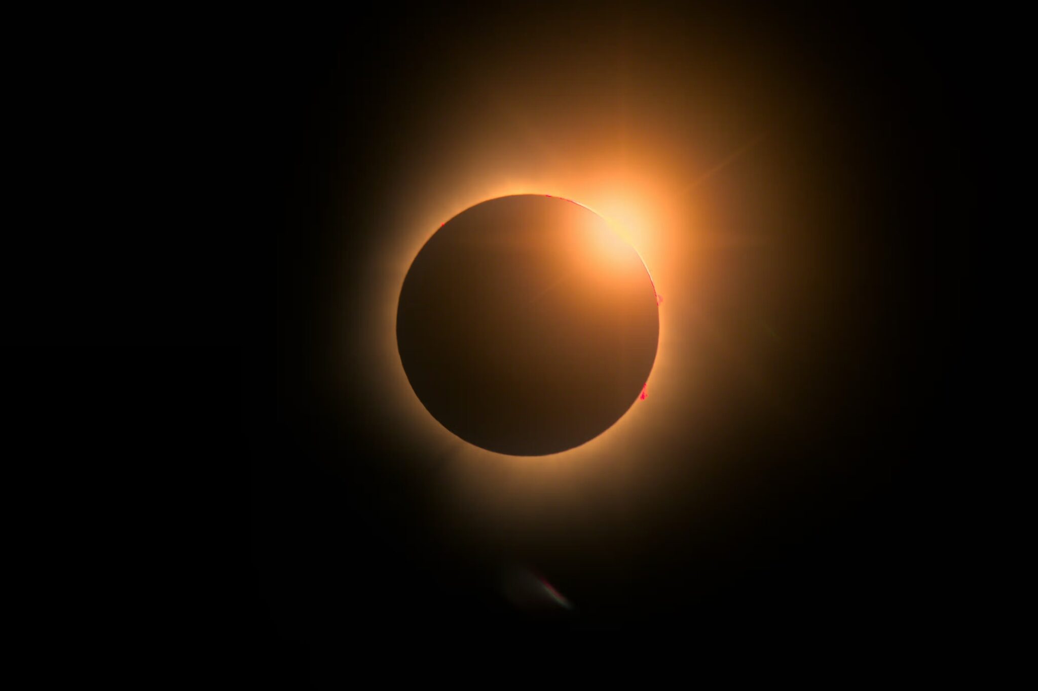 solar eclipse iceland